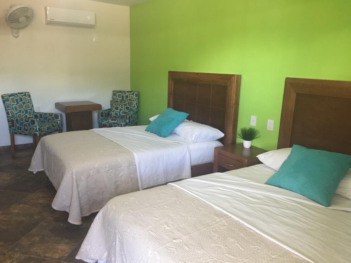 Hotel Vista Verde Huichihuayan ภายนอก รูปภาพ