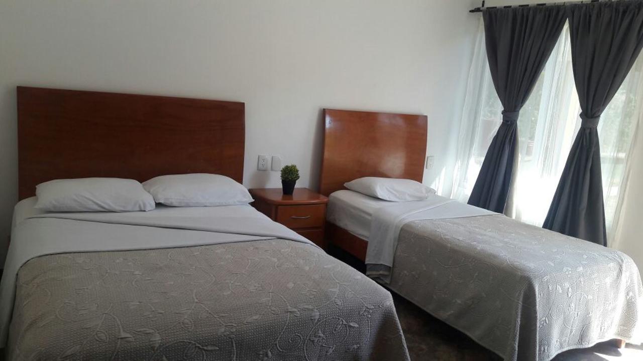 Hotel Vista Verde Huichihuayan ภายนอก รูปภาพ